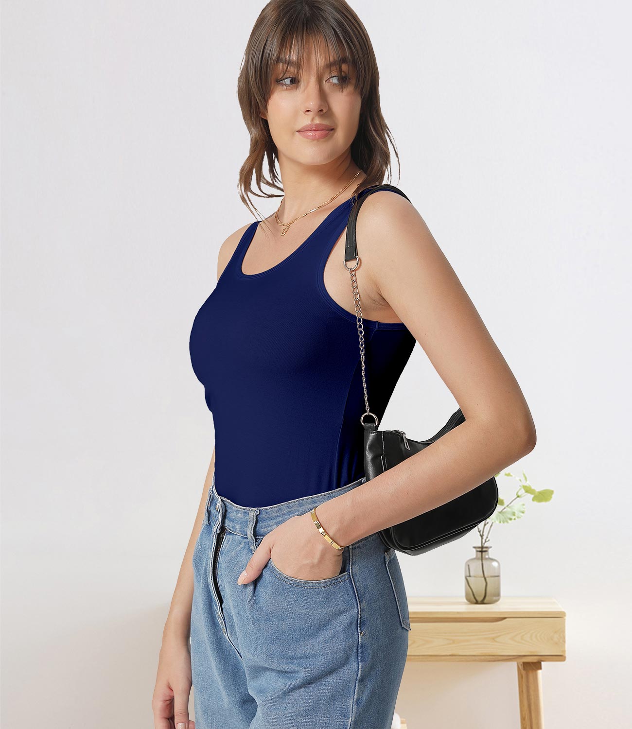 wirarpa Women's Tank Tops Cotton Undershirts Tanks Top Slim-Fit Camis Base Layer 2-Pack